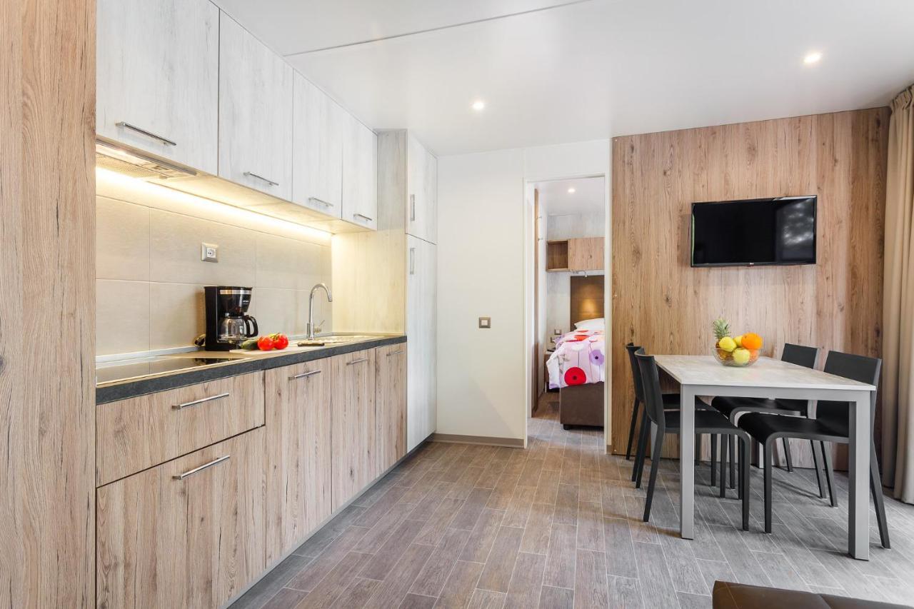 Premium Camping Homes Santa Marina, Lanterna Tar-Vabriga Exterior foto
